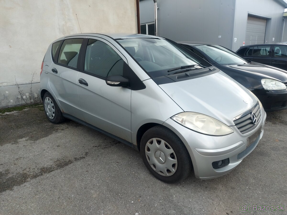 Rozpredam mercedes a150