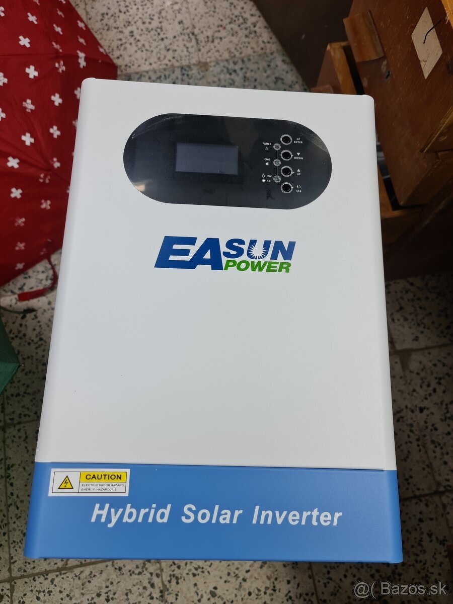 EASUN SMGV II 5.6KW fotovoltaicky menic