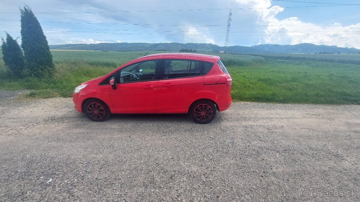 Ford B max 1l 74Kw benzín