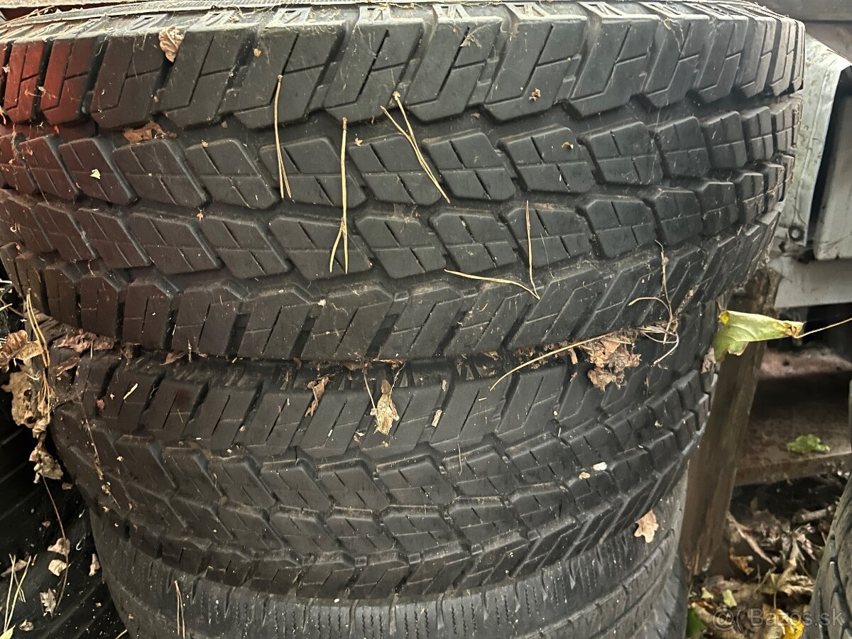 225/75 r16C