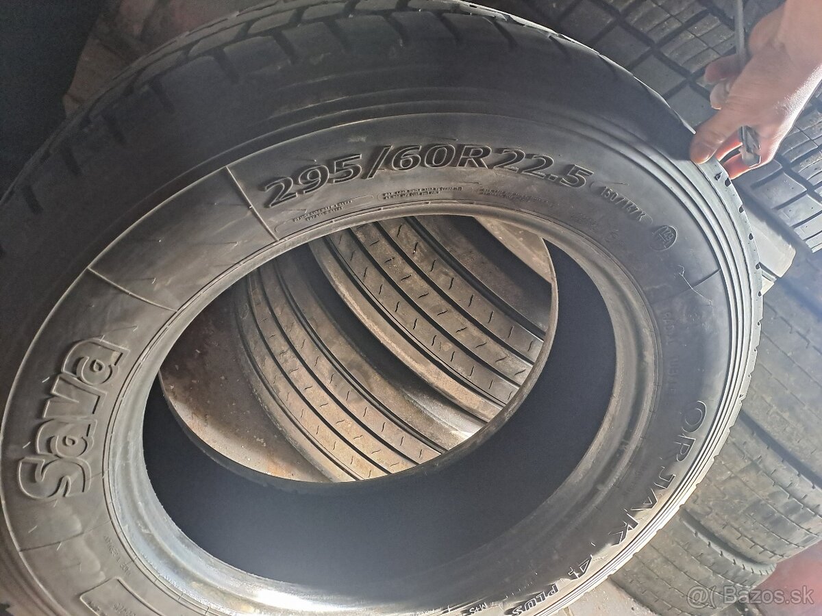 Nákladné pneumatiky 295/60 r22,5