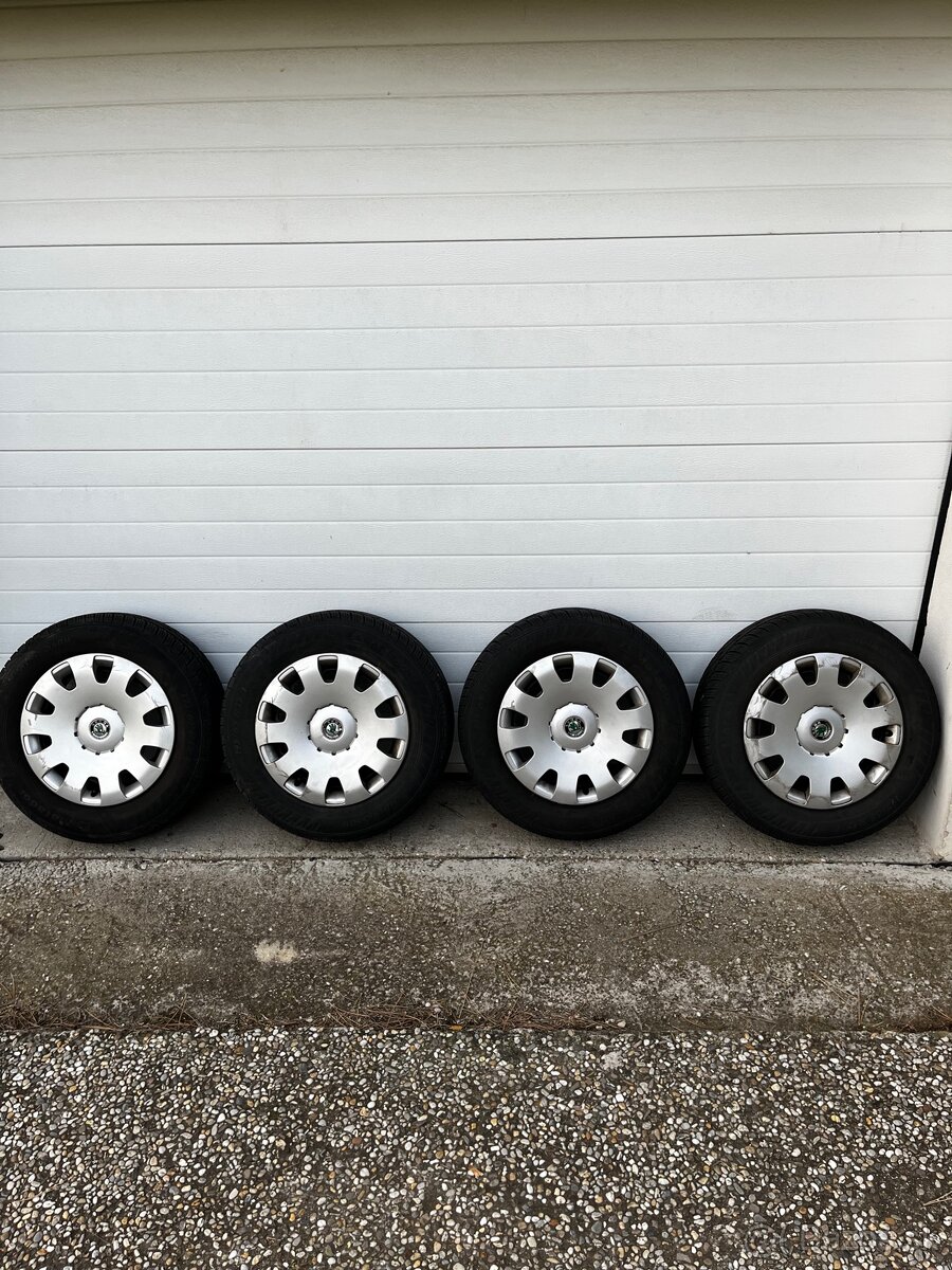 Predám sadu zimných kolies 195/65 R15 na Škoda Octavia 1