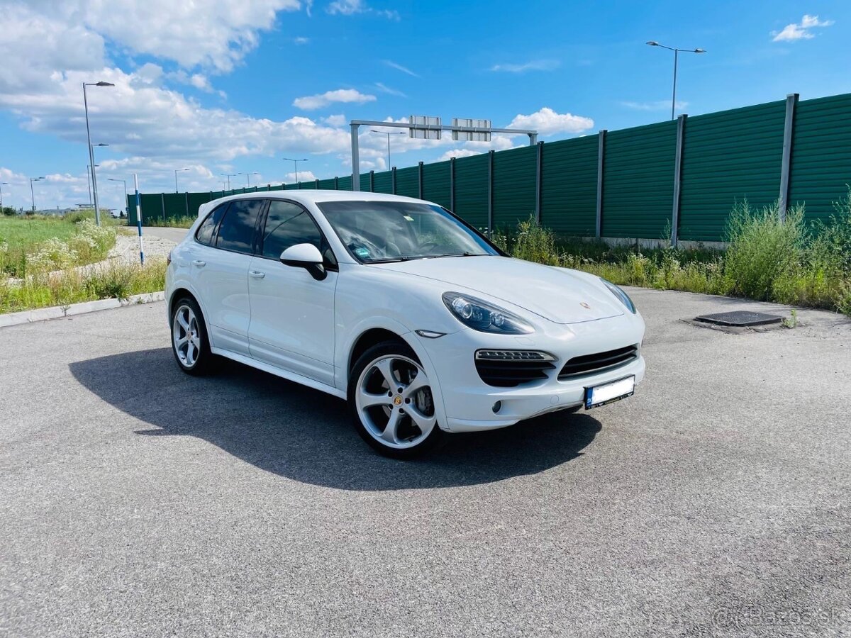 Porsche Cayenne S 4,2TDi GTS optic