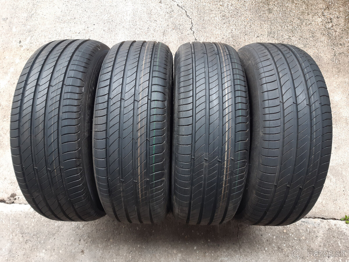 215/60 R16  -nové letné Michelin