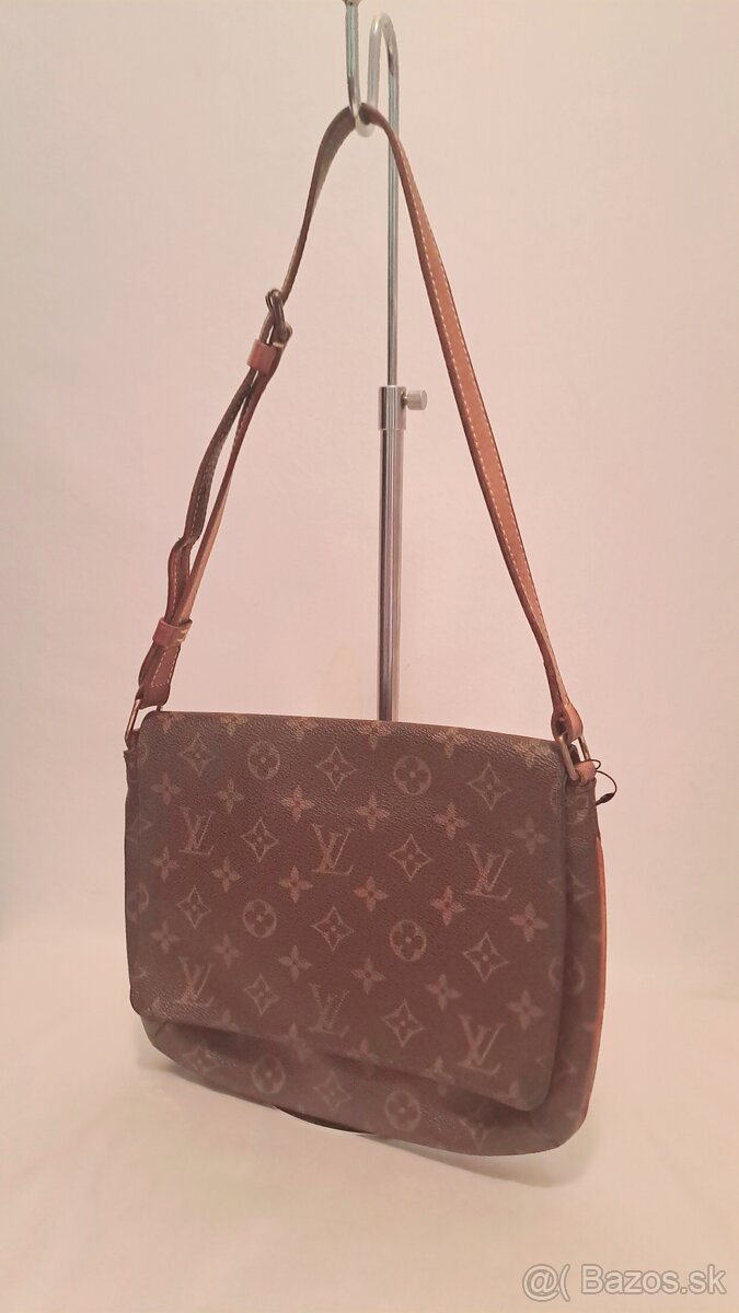 Kabelka Louis Vuitton Moussette