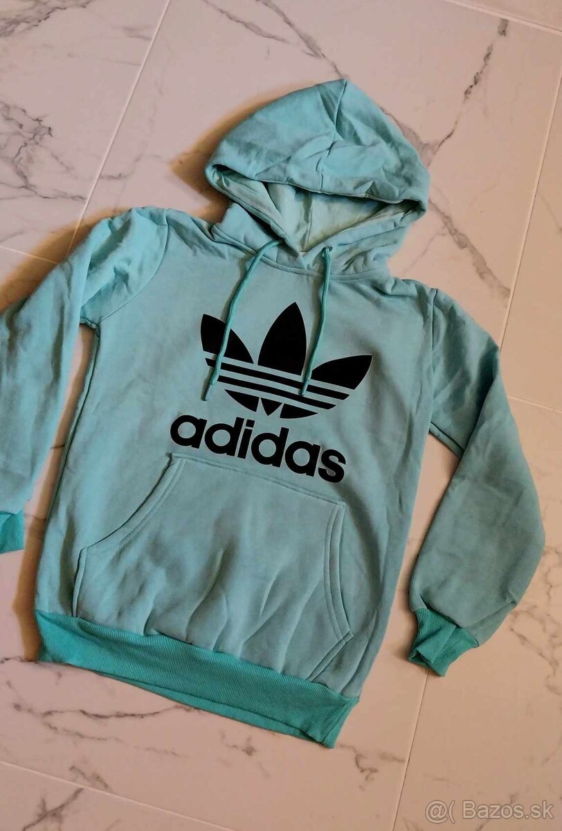 Zateplená mikina Adidas