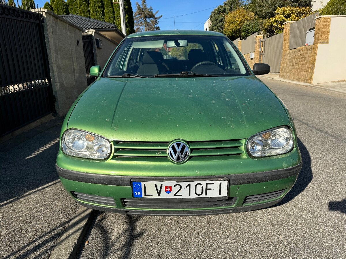 Volkswagen Golf 1.4