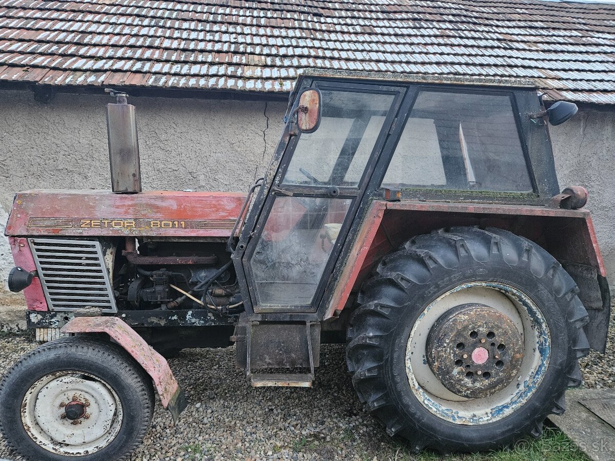 Zetor 8011 bez spz