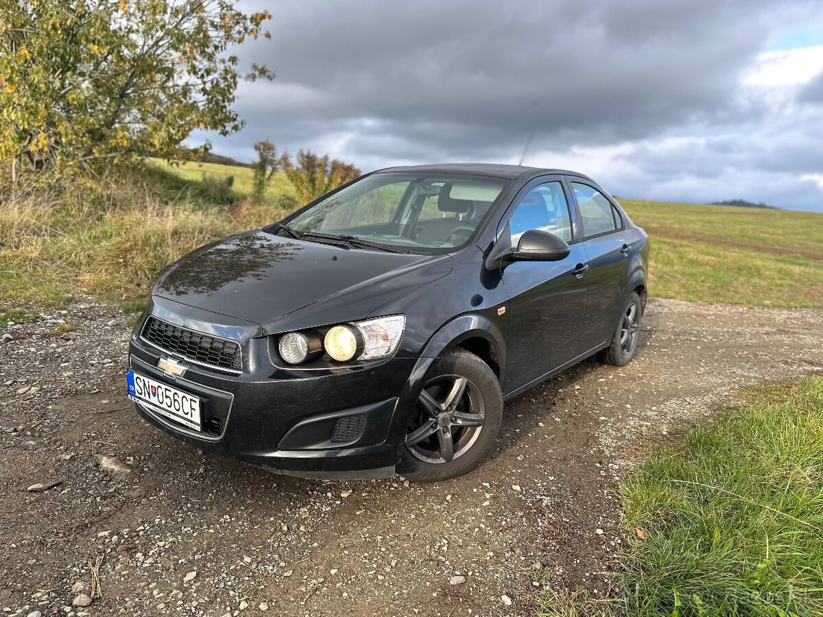 Aveo 1.3Diesel 2013 sedan