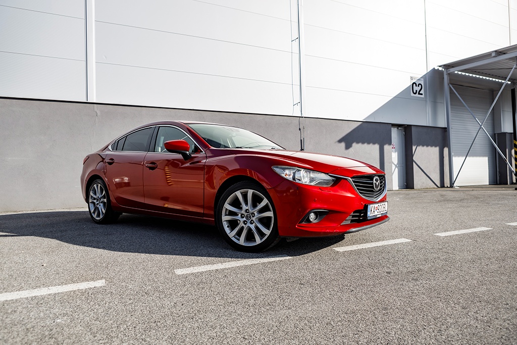 Mazda 6 2.5 Skyactiv-G Revolution A/T