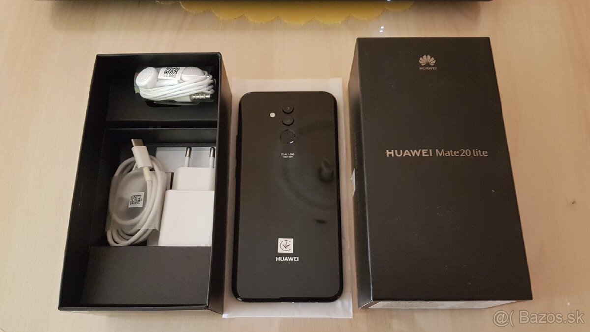 HUAWEI Mate 20 lite