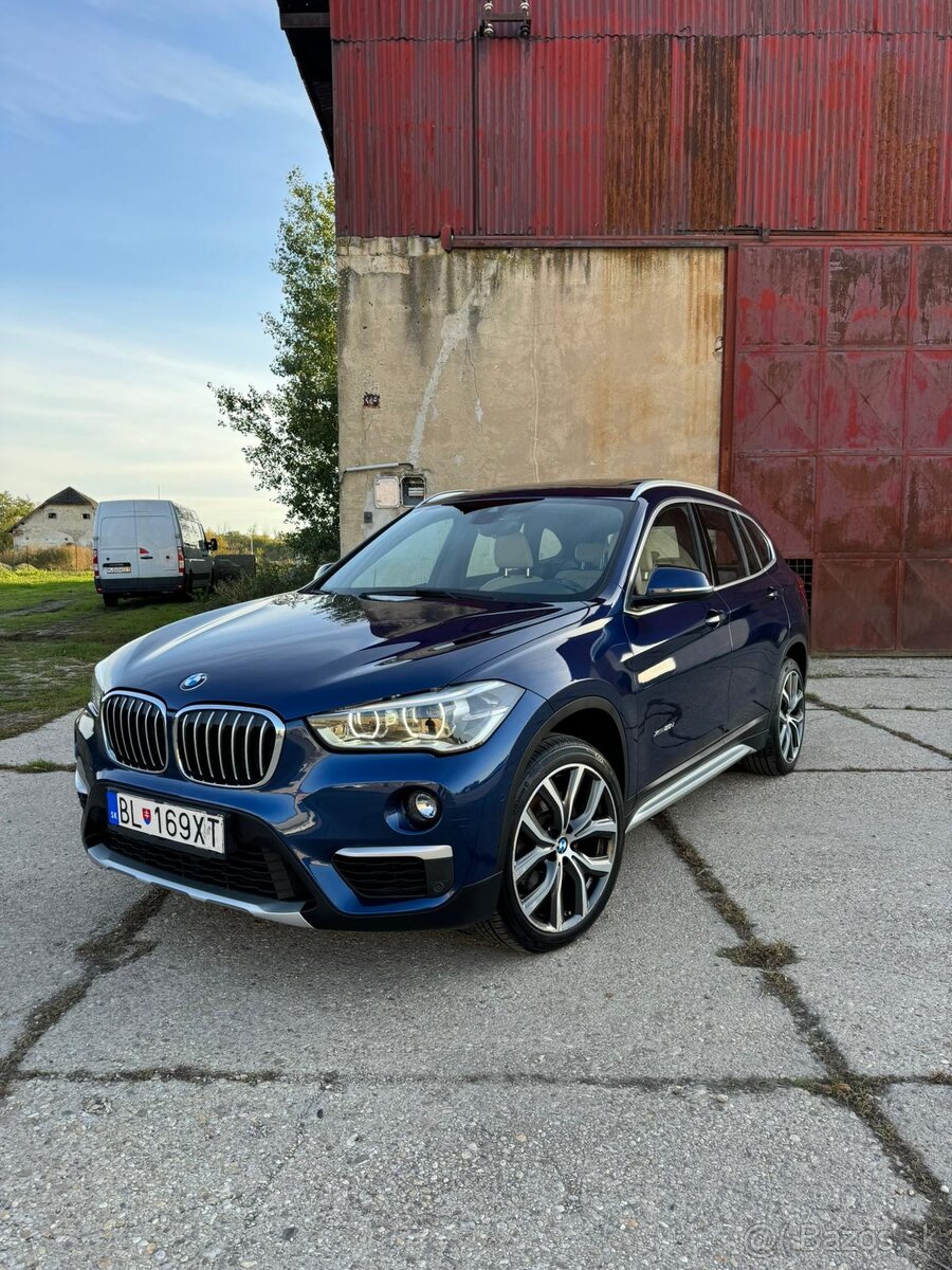 BMW X1 xDRIVE 25d A/T, HARMAN/KARDON, PANORAMA, ODPOČET DPH