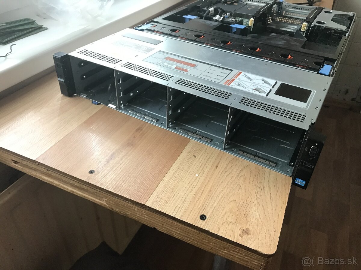 Dell R720xd