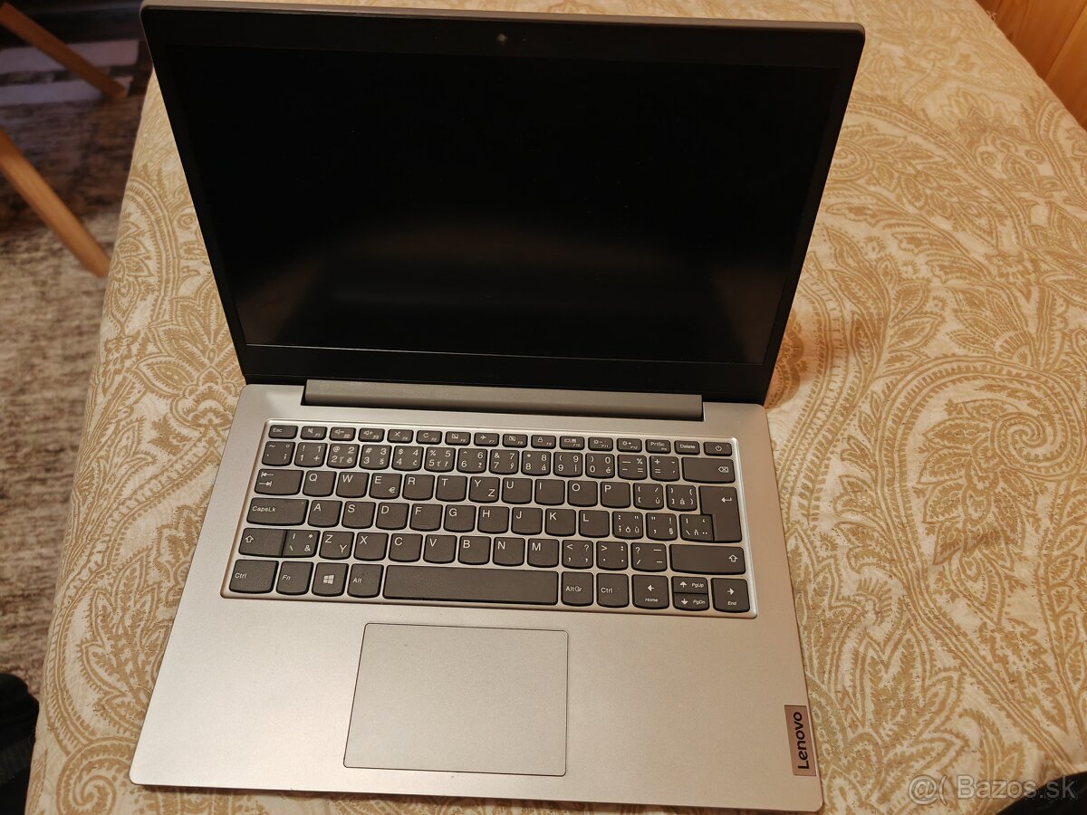 Lenovo Ideapad 1