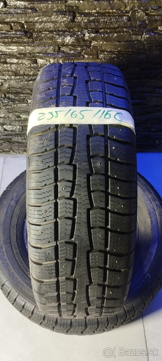 235/65 R16 C M+S