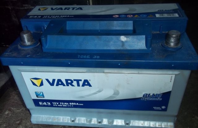 Autobateria VARTA 74 ah