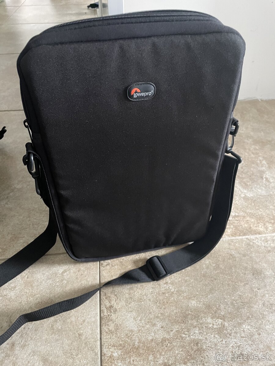 Lowepro Nepoužita taška na notebook