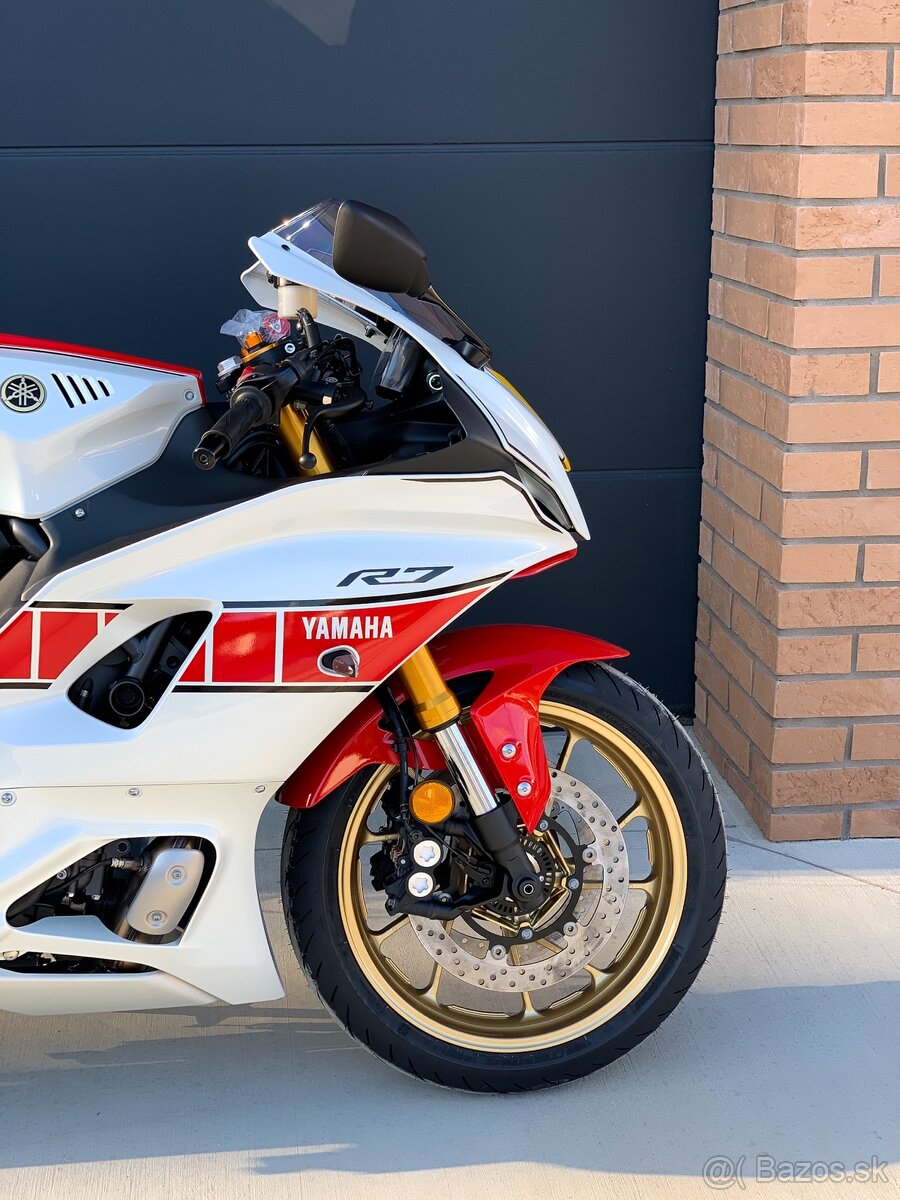 Yamaha R7 60th anniversary nejazdená moto 2022