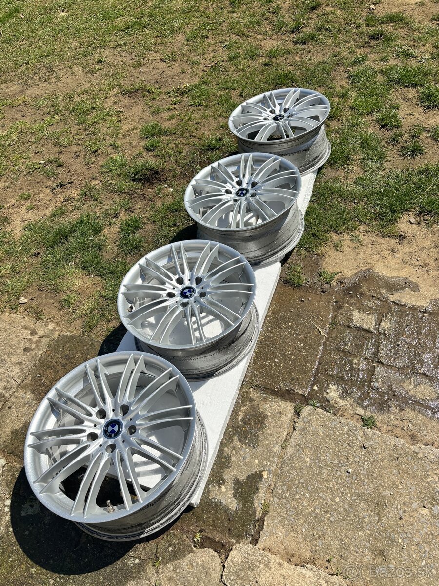 5x120 r18 8j et35