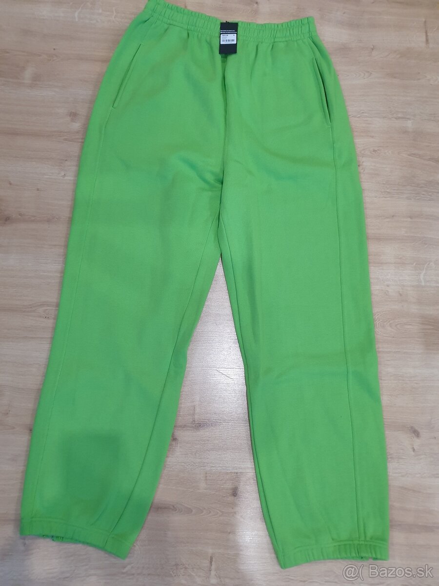 Nové Tepláky Sweatpants zelené veľkosť M,XL