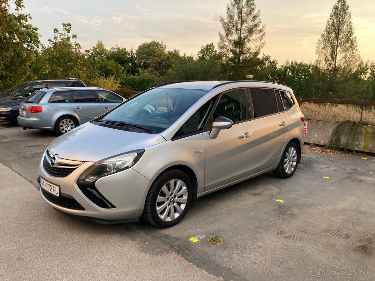 Opel Zafira Tourer 2.0 CDTI 96kw