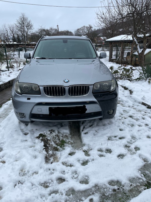 Lacno rozpredám diely BMW X3 e83 predfacelift