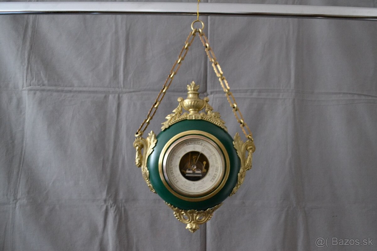 Empírový barometer