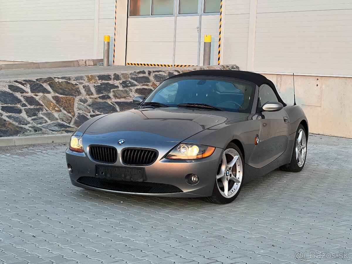 BMW Z4 ROADSTER 3.0i M54 170KW NAVI EL. STŘECHA VÝHŘEV XENON