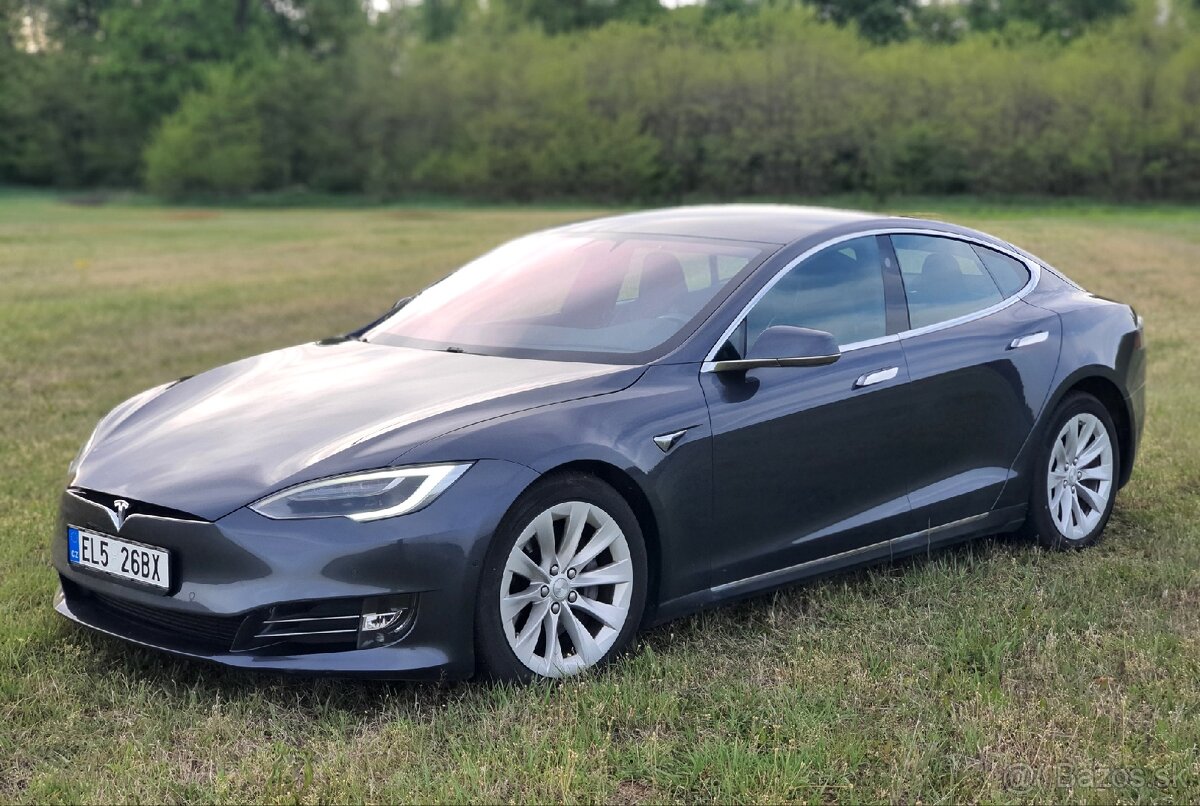 Tesla model S 90D Nízký nájazd, DPH