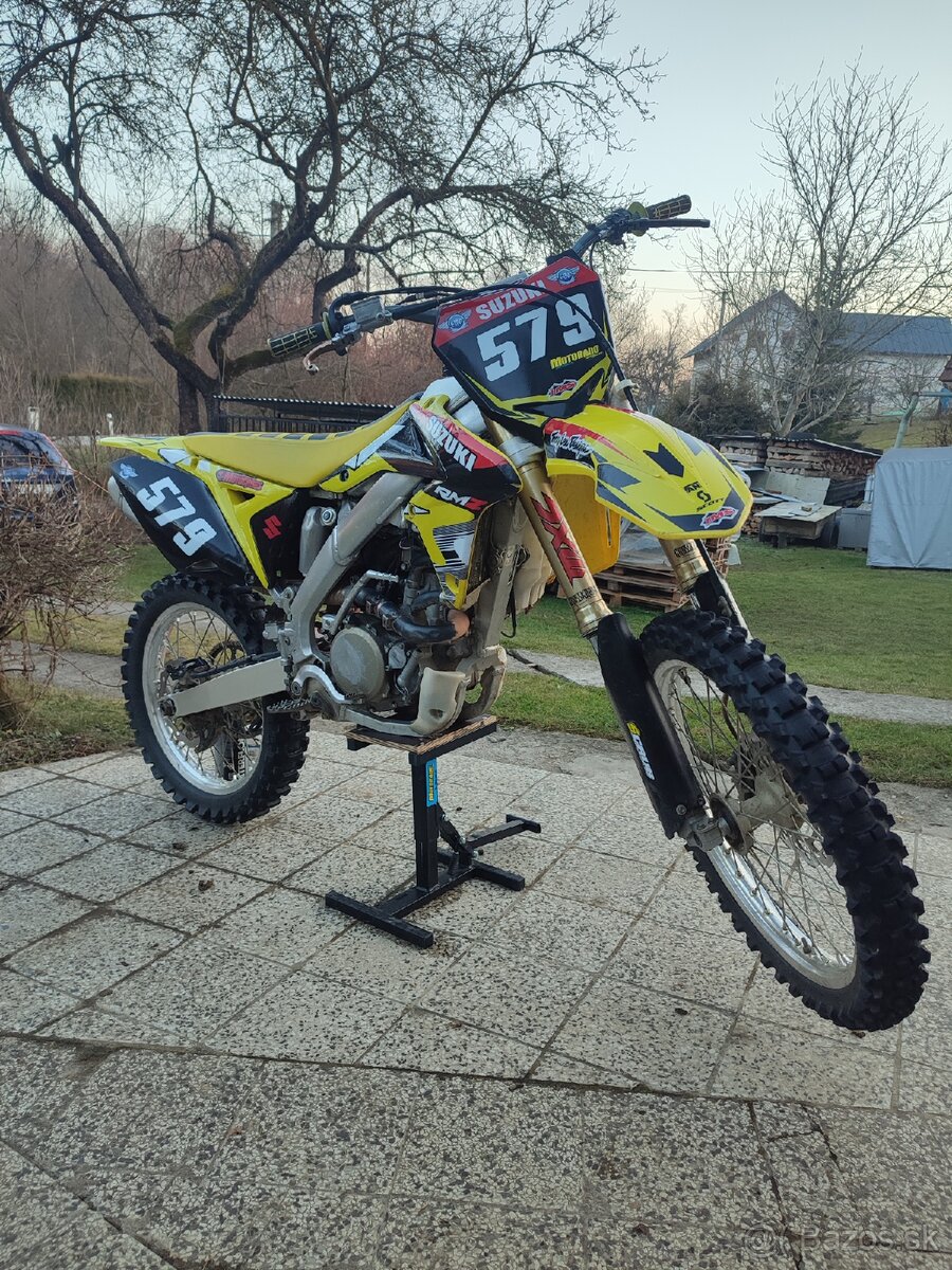 Predám Suzuki rmz 250