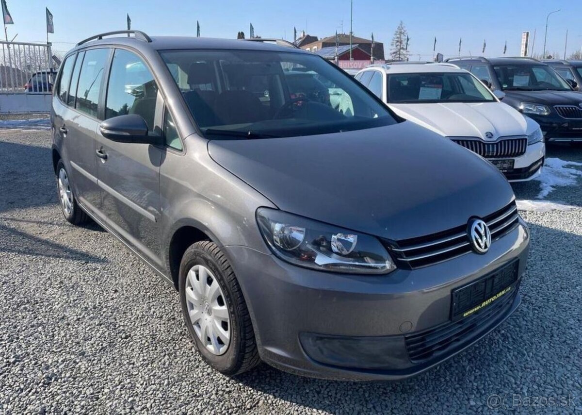 Volkswagen Touran 1.2 TSI benzín manuál 77 kw