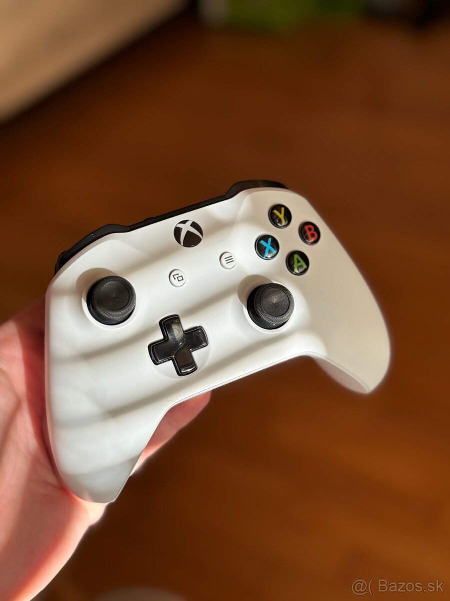 Ovladač controller pre Xbox One / One X S