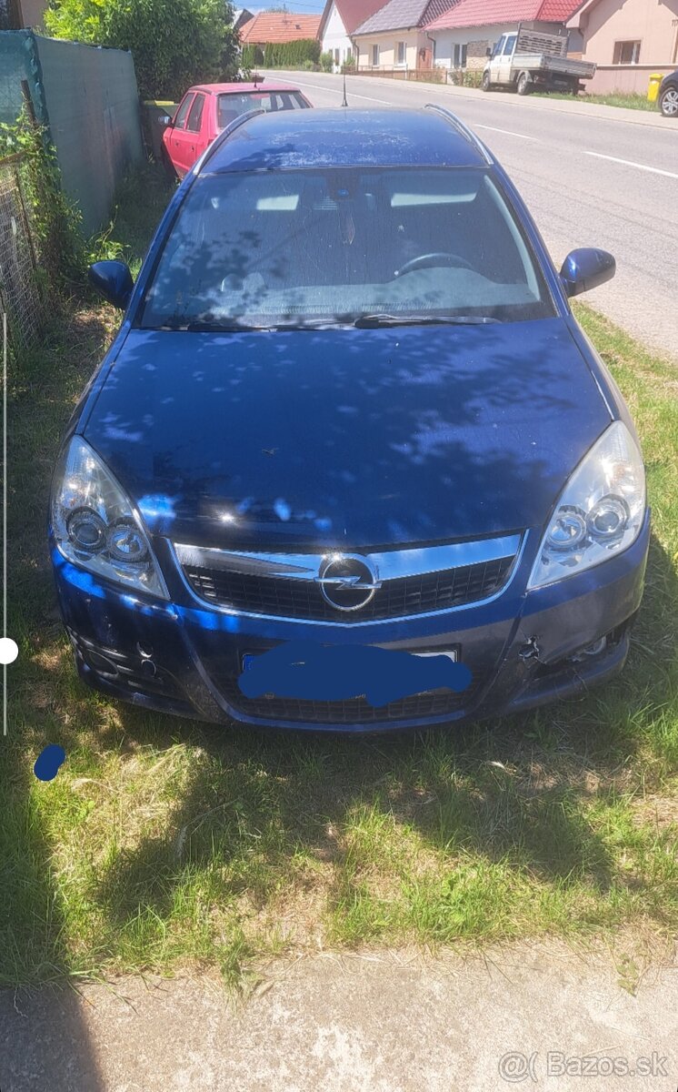 Opel vectra caravan 1.9 cdti rok 2008  88.kilovat