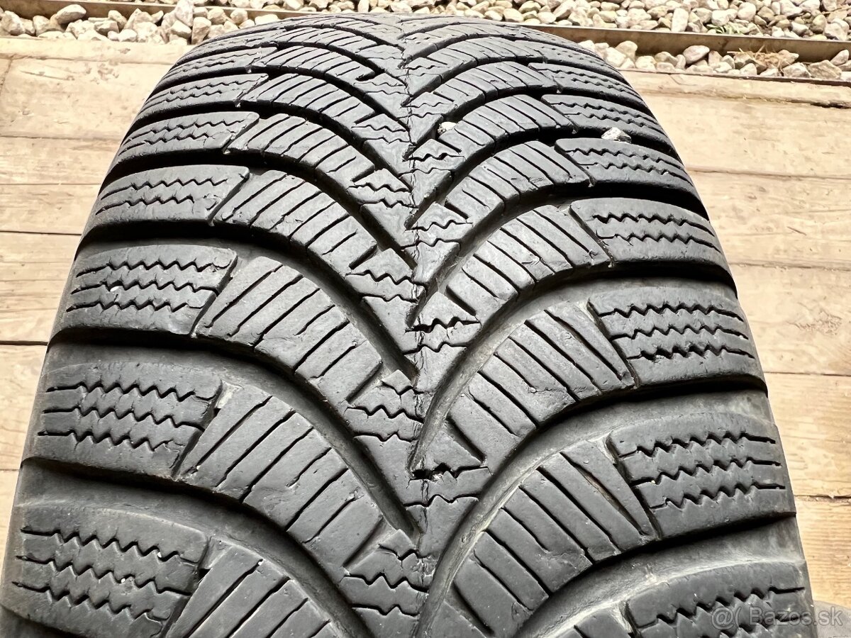 175/60R15 81H Hankook Winter icept RS2