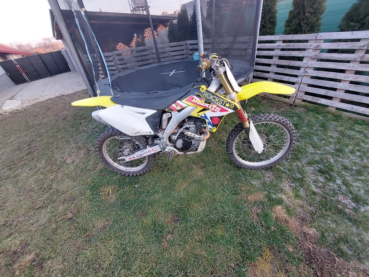 Suzuki RMZ 250