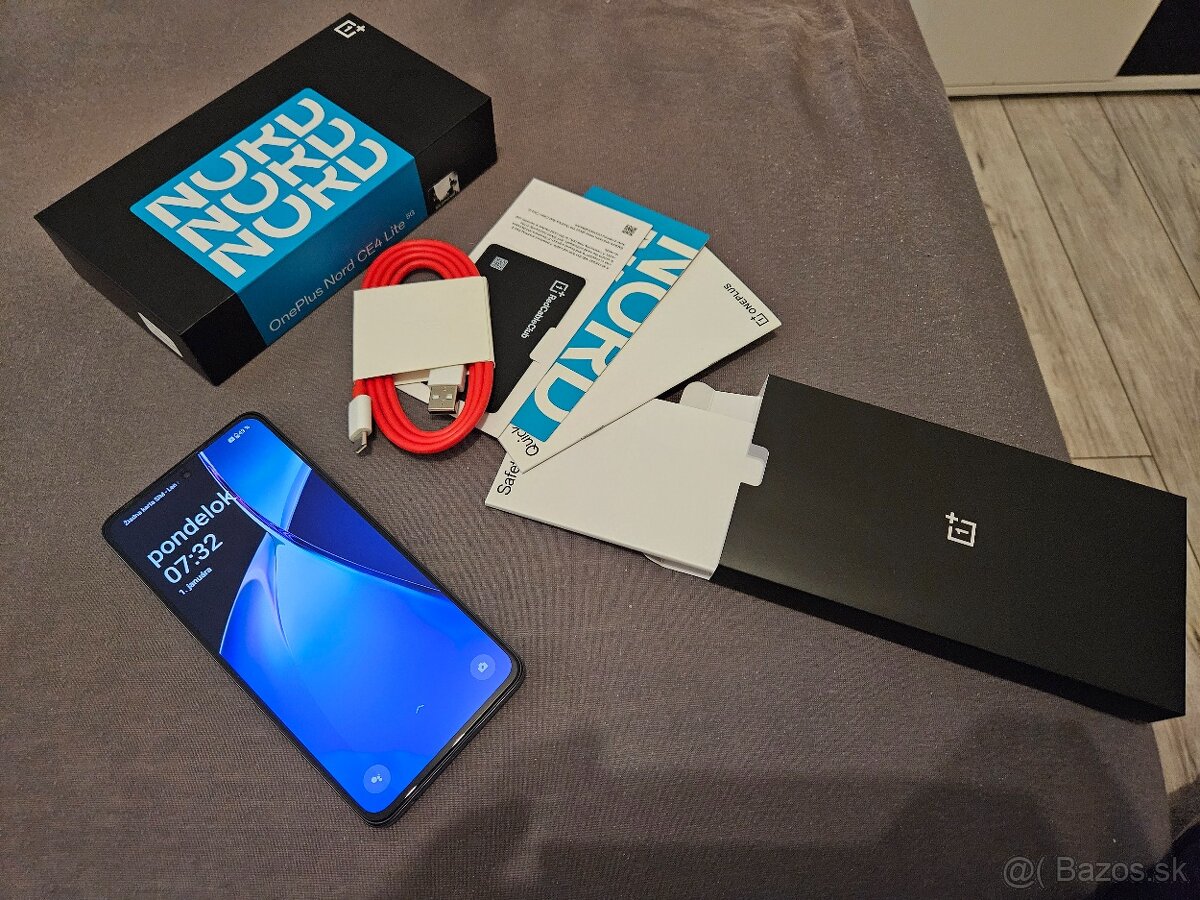 OnePlus Nord CE 4 Lite 5G 8 GB/256 GB Super Silver