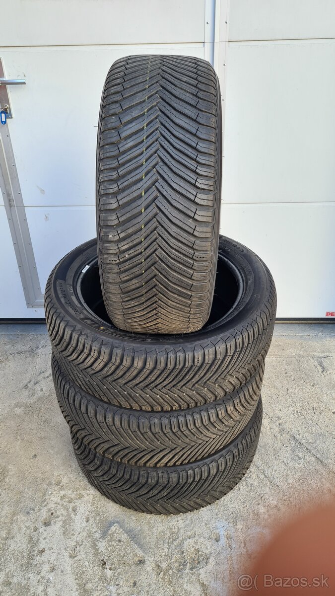 Predám celoročné pneu MICHELIN  235/50 a 255/45 a R19 104 H