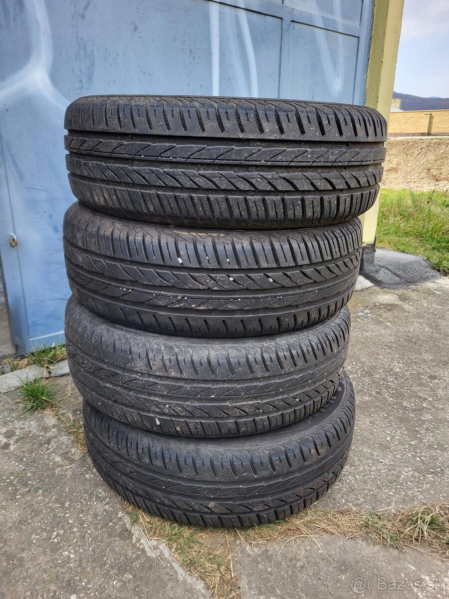 Letné pneu 185/60R15 84H