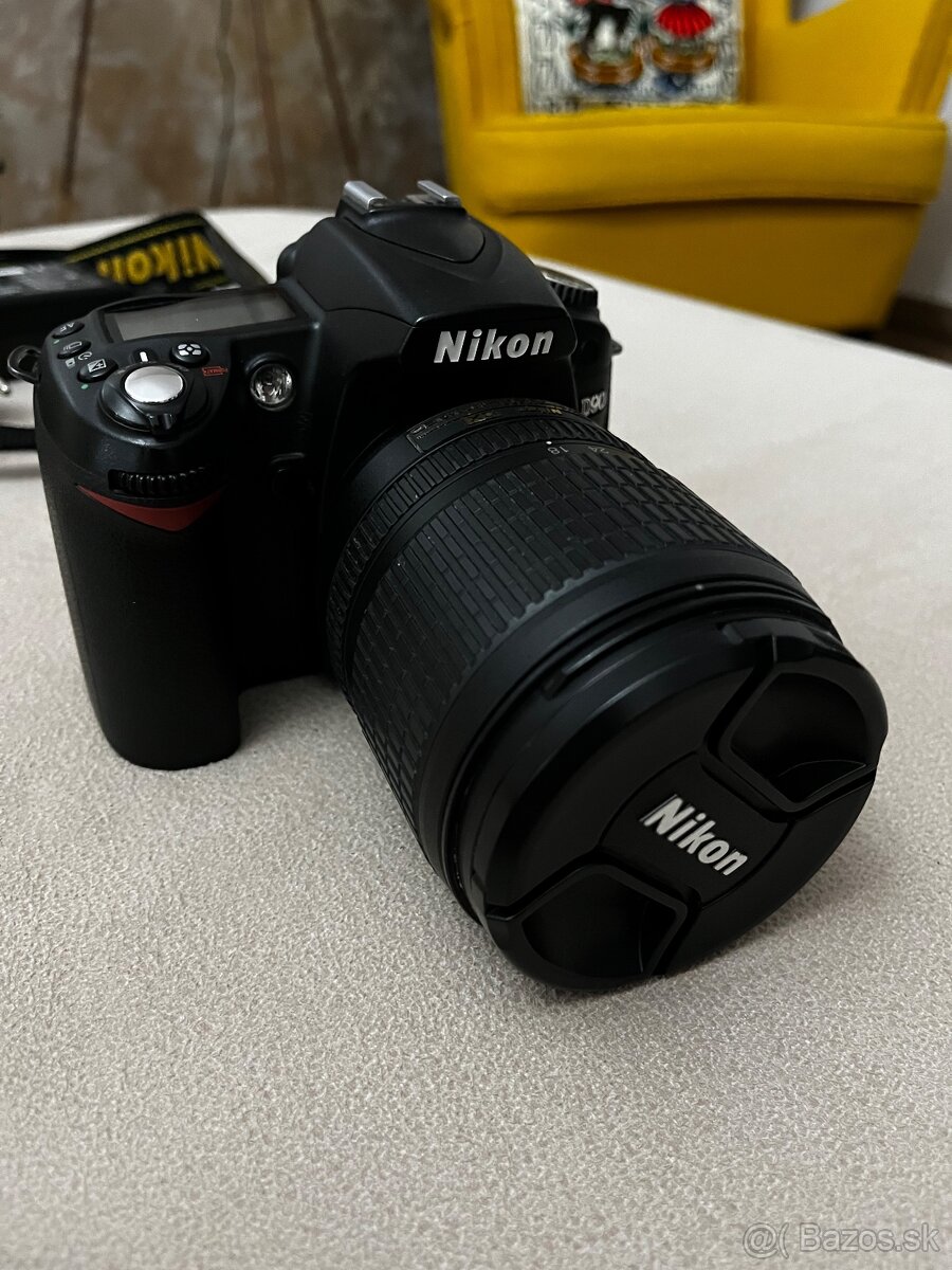 Nicon D90