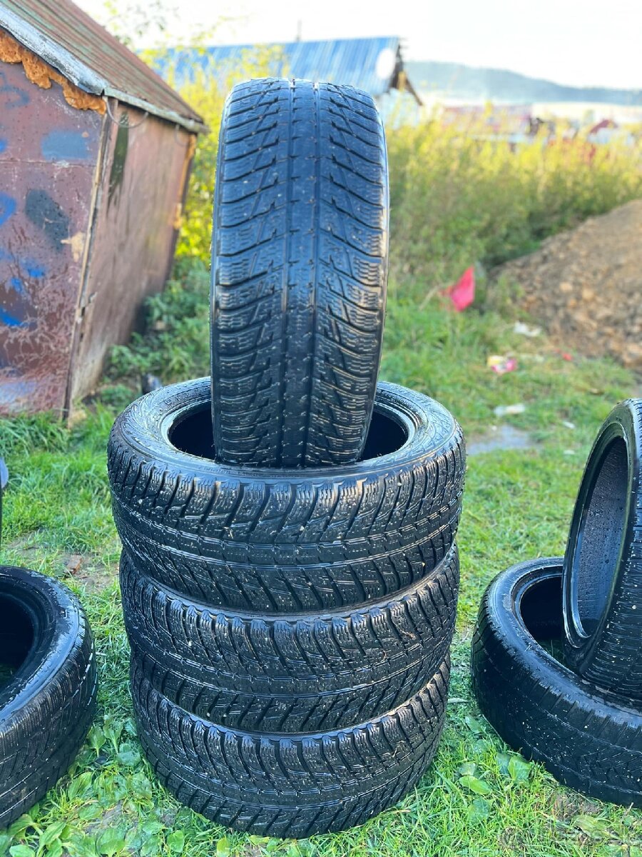 Predám Zimné Pneumatiky 235/50R18