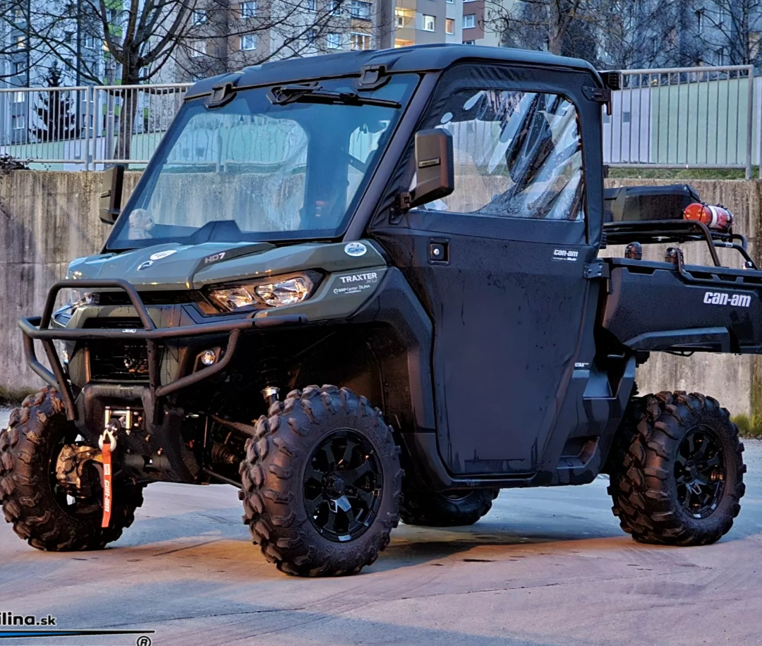 Can-am Polaris Kúpim