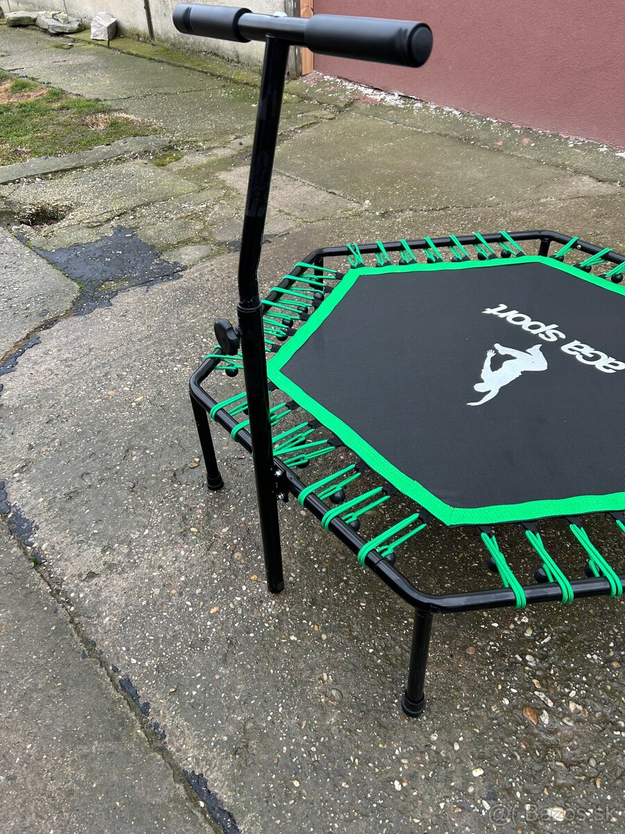 Trampolina