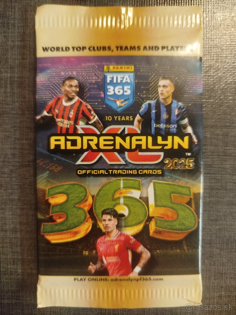 Kartičky FIFA PANINI Adrenalyn XL 2025