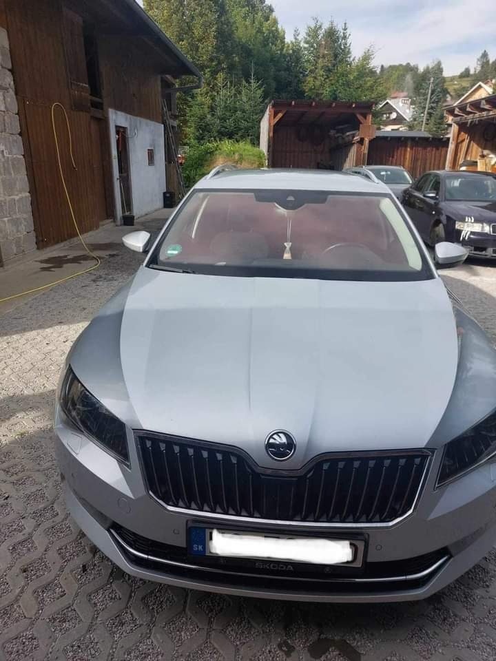 Škoda Superb Combi 2,0 TDI