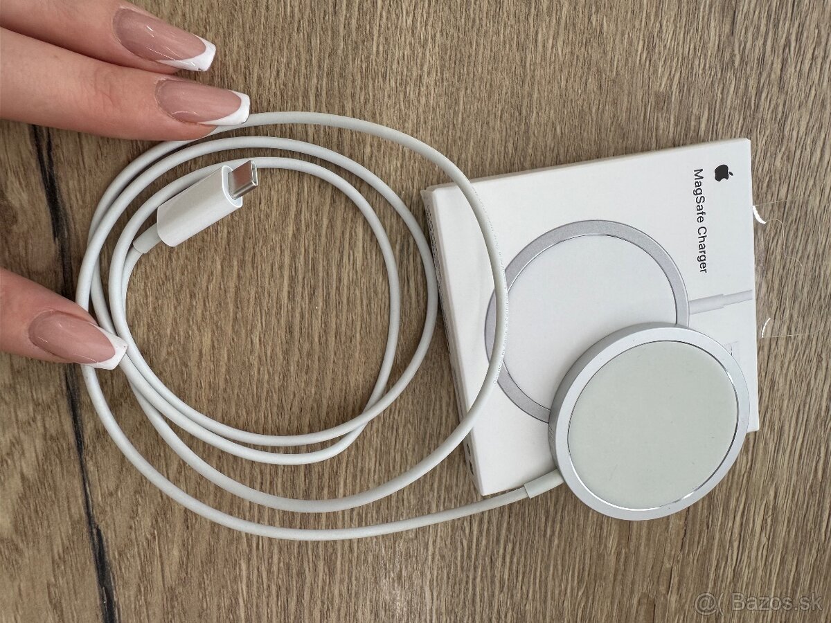 Apple MagSafe Charger