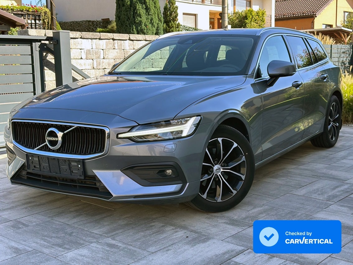 Volvo V60 B4 diesel Business 197PS AT8 r. 2021