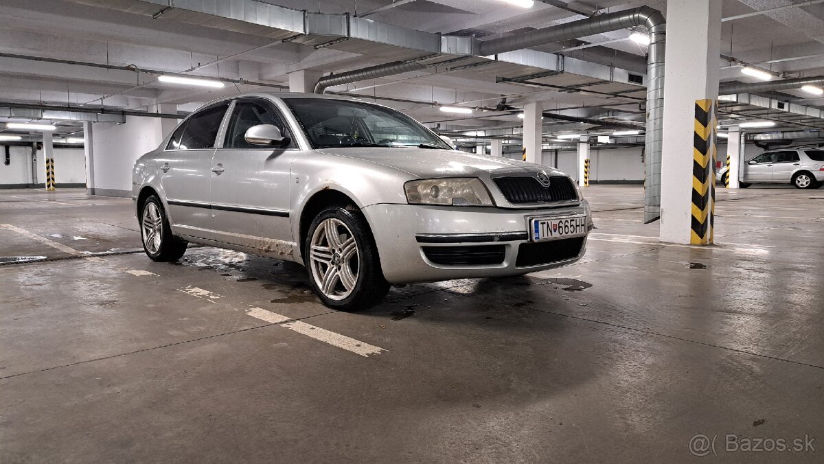 Škoda superb