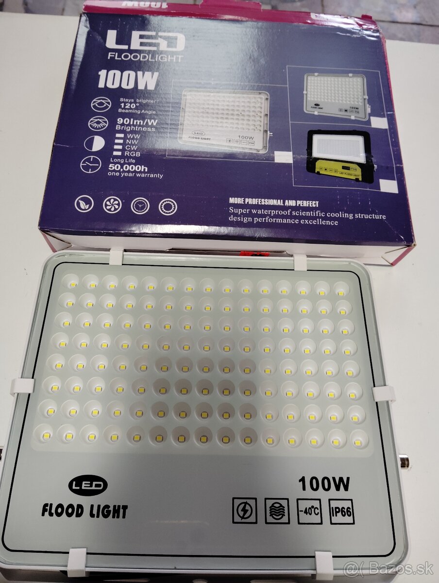 Halogénový Led reflektor 100W