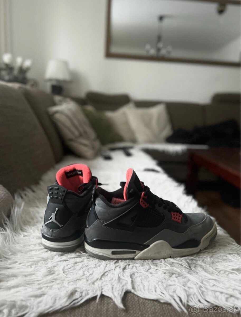 jordan 4