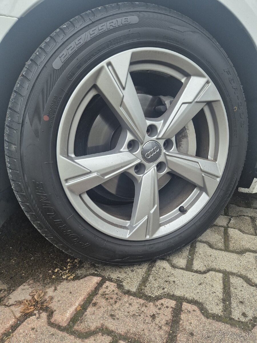 225/55R18